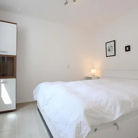 Apartment Atriumhaus Meisenweg 10-2 *